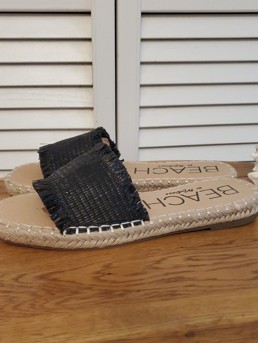 Beach by Matisse "KOKO" Raffia Sandals Slides Black/Tan Neutral, Size 7 Medium - Picture 6 of 10
